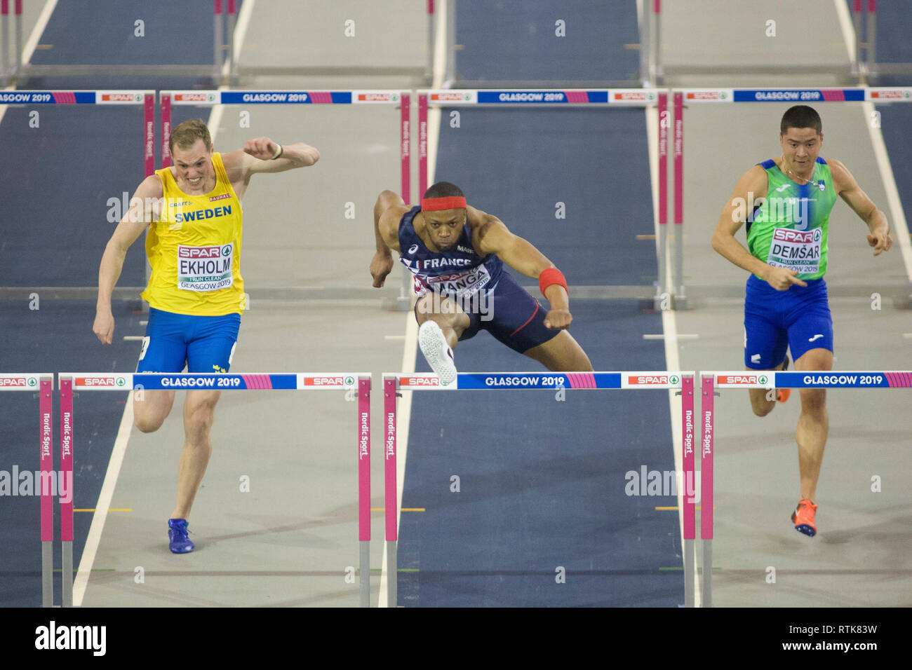 Glasgow, UK. 02 Mär, 2019. Glasgow, Schottland - 2. März: Manga Aurel von FRA während der 1. Runde Wärme 2 von 60 m Hürden der Männer an Tag 2 der Europäischen Indoor Leichtathletik WM im Emirates Stadion in Glasgow, Schottland. (Quelle: Scottish Borders, Medien/Alamy leben Nachrichten Stockfoto