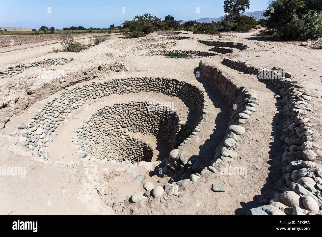 Aquädukte von Cantalloc, 'puquios" durch die Nazca-menschen gebaut Stockfoto