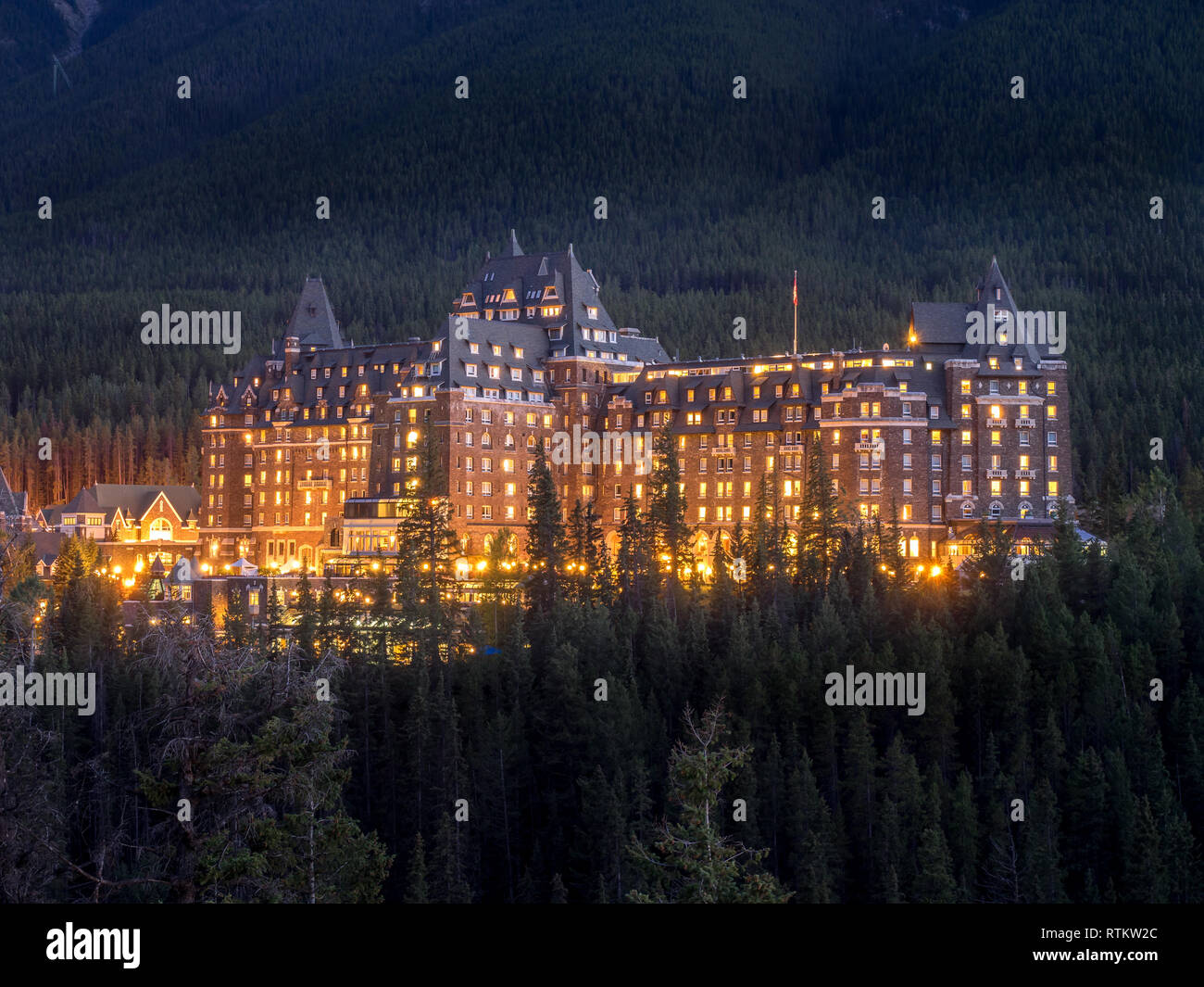 Banff Springs Hotel, Banff National Park, Alberta, Kanada. Das Banff Springs Hotel ist eines der berühmtesten Hotels in Kanada und ist entfernt Stockfoto