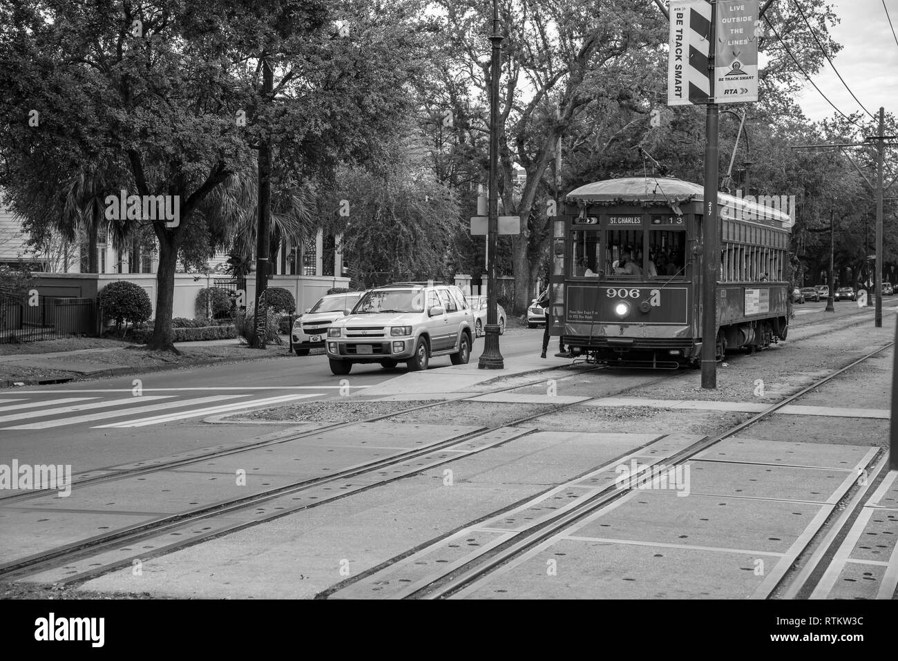 St. Charles Straßenbahn in New Orleans ist die älteste in der Welt Stockfoto