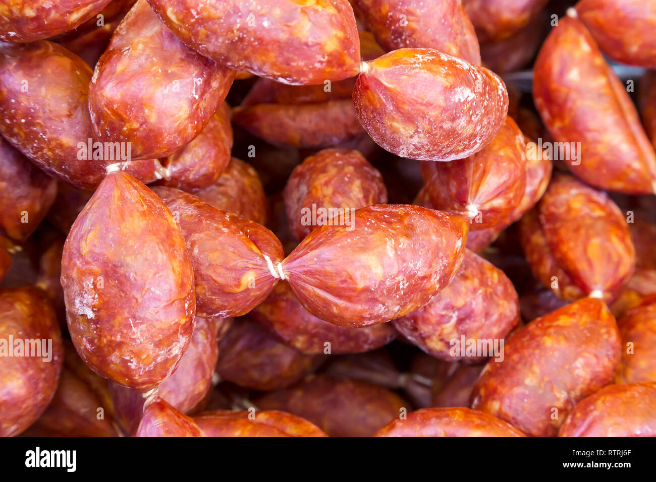 Salami sticks Fotos und Bildmaterial in hoher Auflösung Alamy