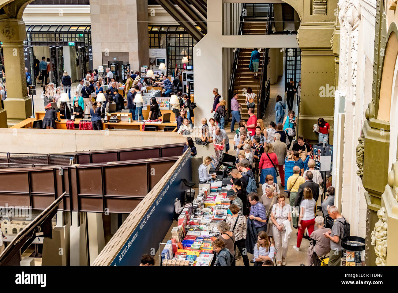 Musée d'Orsay in Paris, ursprünglich ein Bahnhof, Gare d'Orsay, und beherbergt heute eine Weltklasse-Sammlung von Kunst in Paris, Frankreich Stockfoto