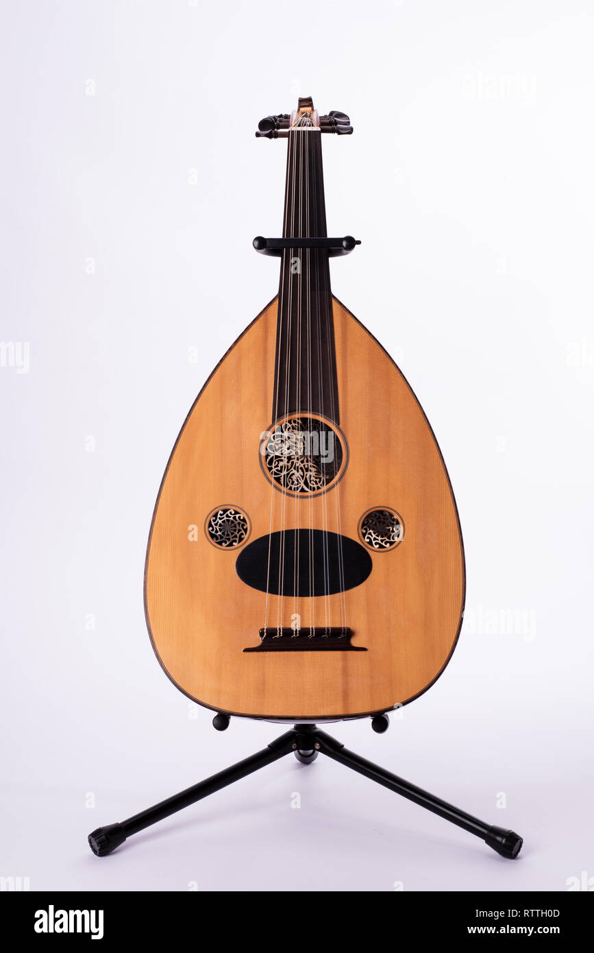 Ud Musikinstrument in weißer Hintergrund Stockfoto