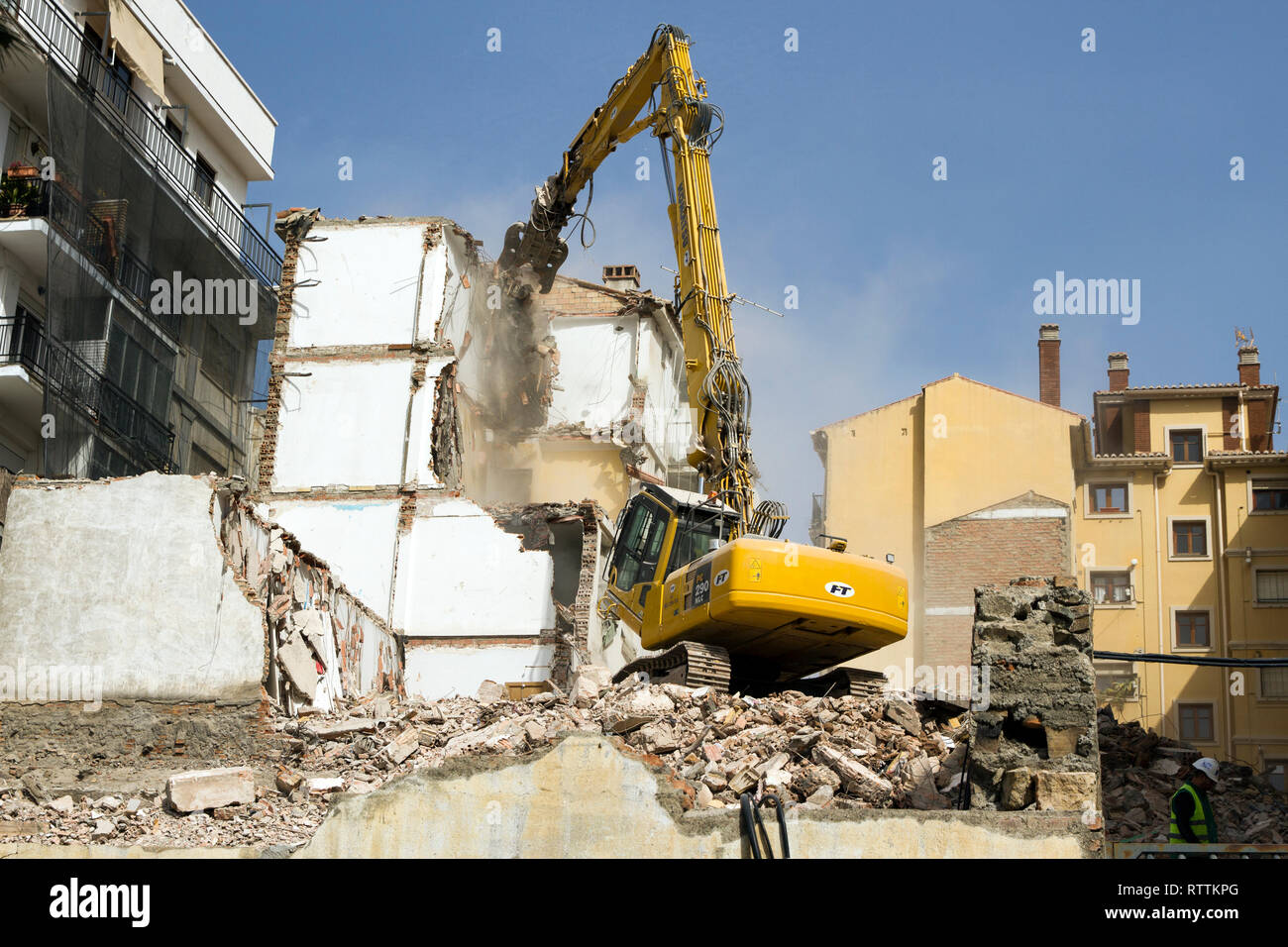 Hohe Reichweite Komatsu Abriss Stockfoto