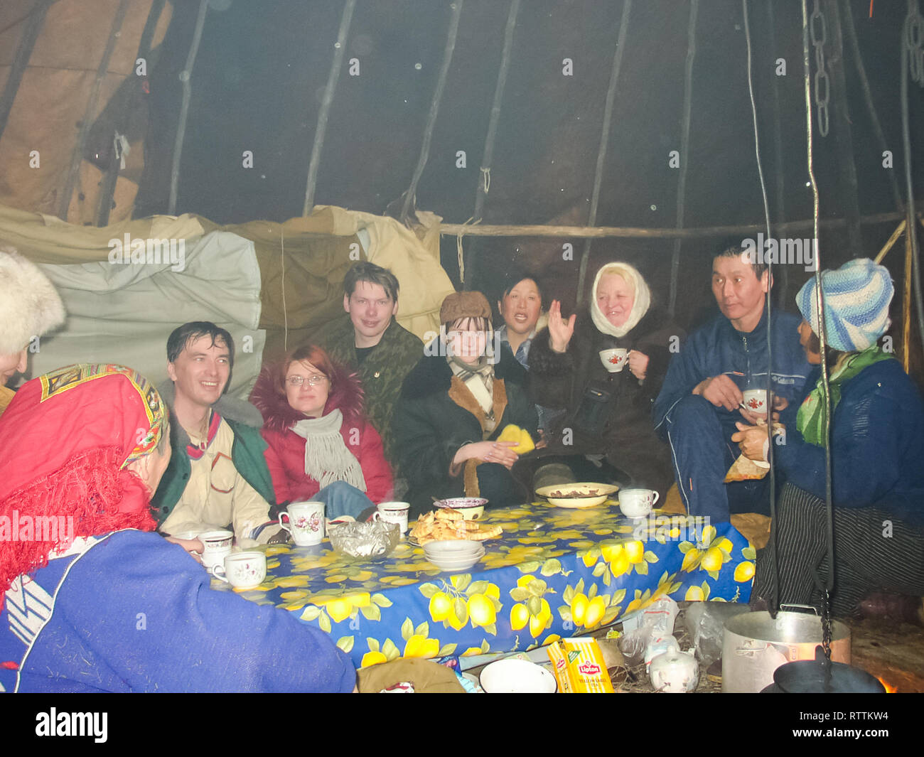 Bilibino, Tschukotka, Russland - Januar 21, 2015: Nationale Chukchi Festlichkeiten der indigenen Völker von tschukotka in Bilibino, Chukchi. Veranstaltungen und Tra Stockfoto