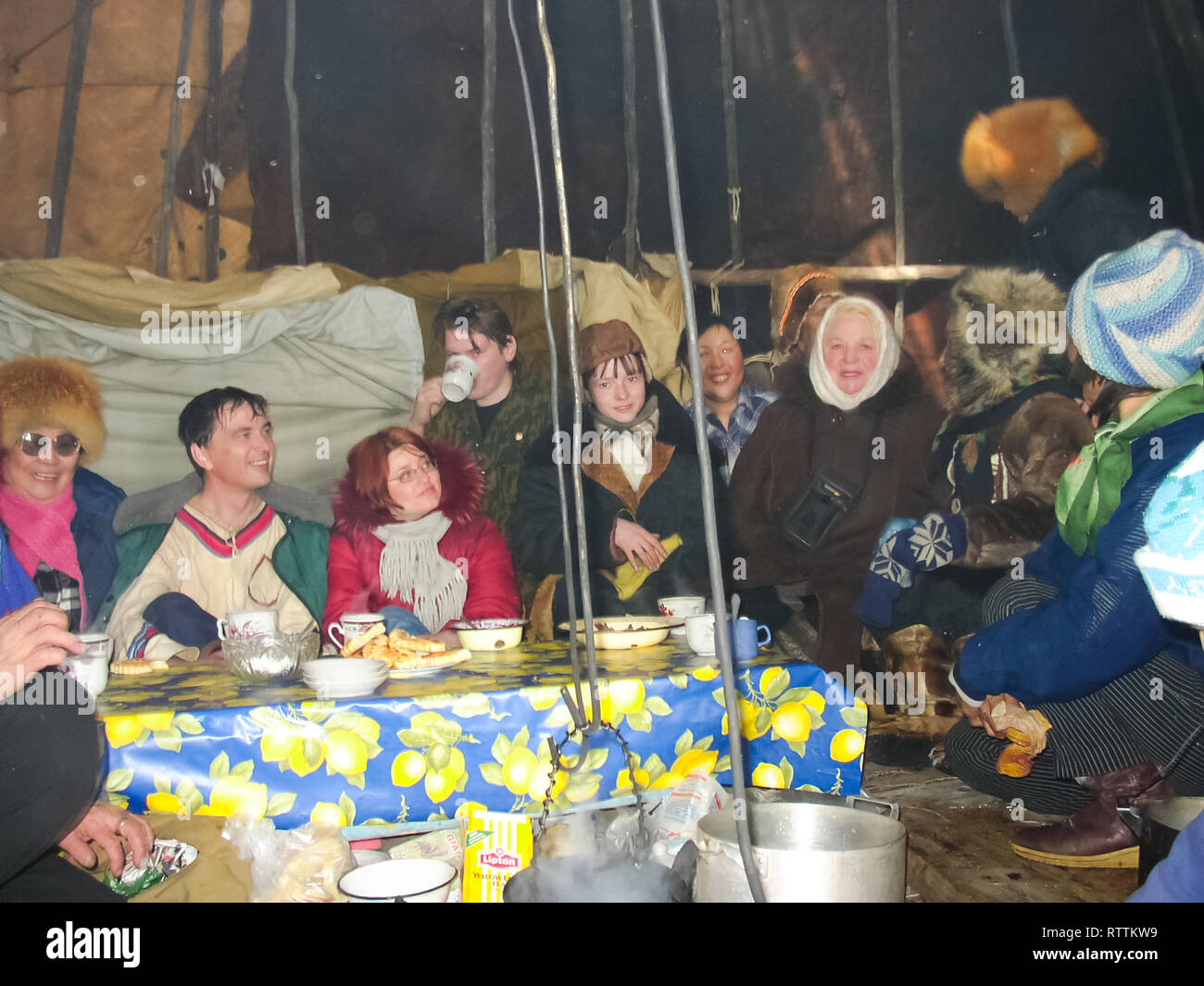 Bilibino, Tschukotka, Russland - Januar 21, 2015: Nationale Chukchi Festlichkeiten der indigenen Völker von tschukotka in Bilibino, Chukchi. Veranstaltungen und Tra Stockfoto