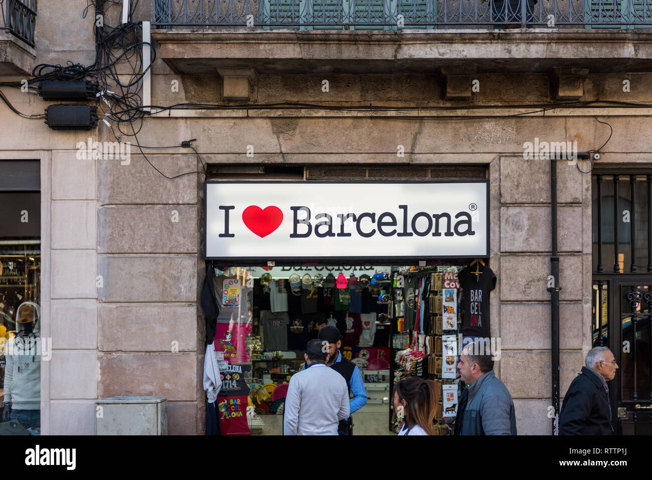 Barcelona Merchandise Store Einkaufsstraße entlang La Rambla in Barcelona, Spanien Stockfoto