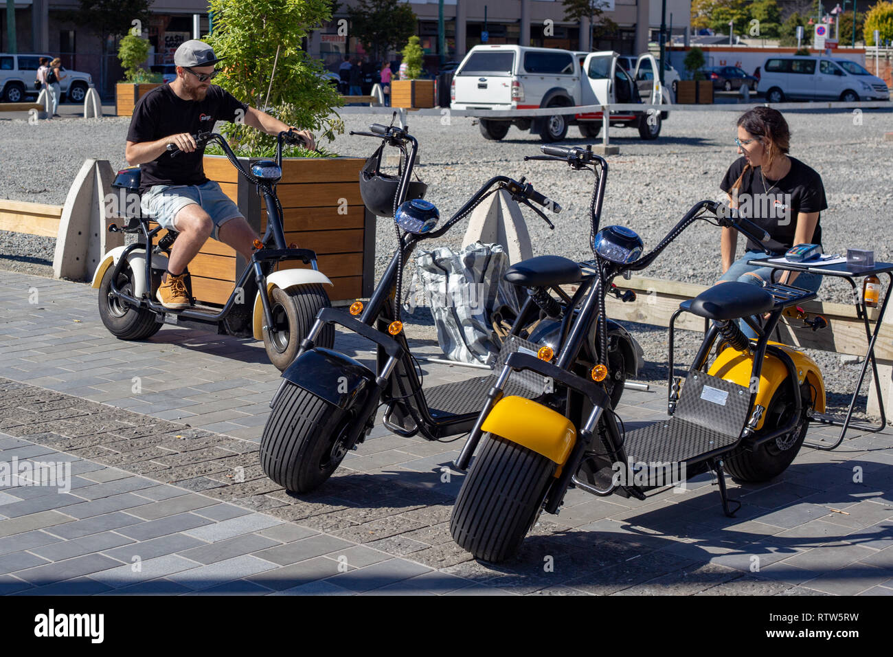 Christchurch, Neuseeland, 3. März 2019: Moderne Akkus Elektroroller zur Verfügung in der zentralen Stadt zu mieten Stockfoto