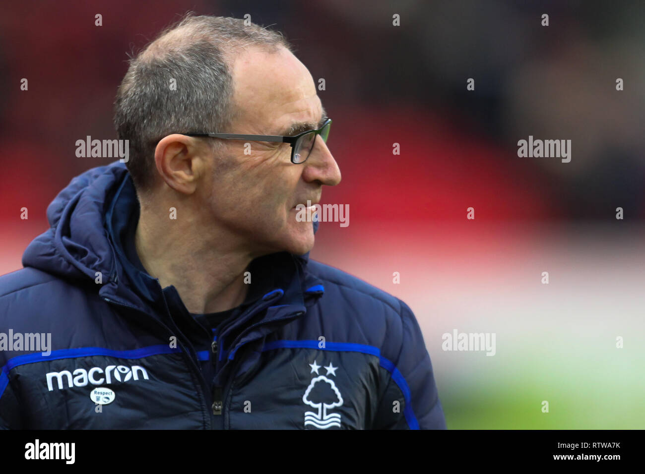 Stoke-on-Trent, Großbritannien. 2. März 2019. Nottingham Forrest Manager Martin O'Neill verlässt das Spielfeld, nachdem seine Mannschaft 2 Nil zu Stoke City während der efl Sky Bet Championship Match zwischen Stoke City und Nottingham Forest am Bet365 Stadion verlieren, Stoke-on-Trent, England am 2. März 2019. Foto von Jurek Biegus. Nur die redaktionelle Nutzung, eine Lizenz für die gewerbliche Nutzung erforderlich. Keine Verwendung in Wetten, Spiele oder einer einzelnen Verein/Liga/player Publikationen. Credit: UK Sport Pics Ltd/Alamy leben Nachrichten Stockfoto