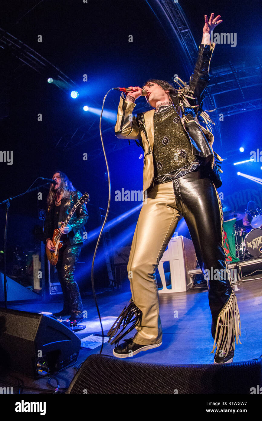Mailand Italien. 02. März 2019. Deutsch Rock Band die Struts führt live auf der Bühne bei Magazzini Generali ihr neues Album "Jung & Gefährlich "Credit: Rodolfo Sassano/Alamy Live News präsentieren zu können Stockfoto