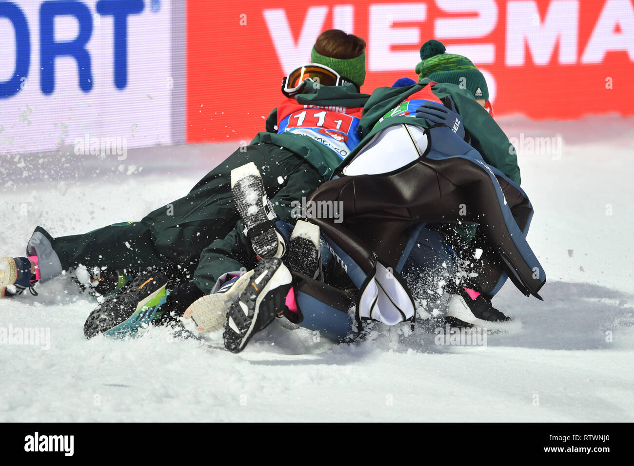 Kollektiver jubel Team Deutschland, Sieger, Gewinner, Freude, Begeisterung, Aktion. Skispringen Damen Team, Team Springen, Skispringen Damen Normal Hill Team am 26.02.2019. Nordische Ski-WM 2019 in Seefeld/Österreich vom 19.02.-03.03.2019. | Verwendung weltweit Stockfoto