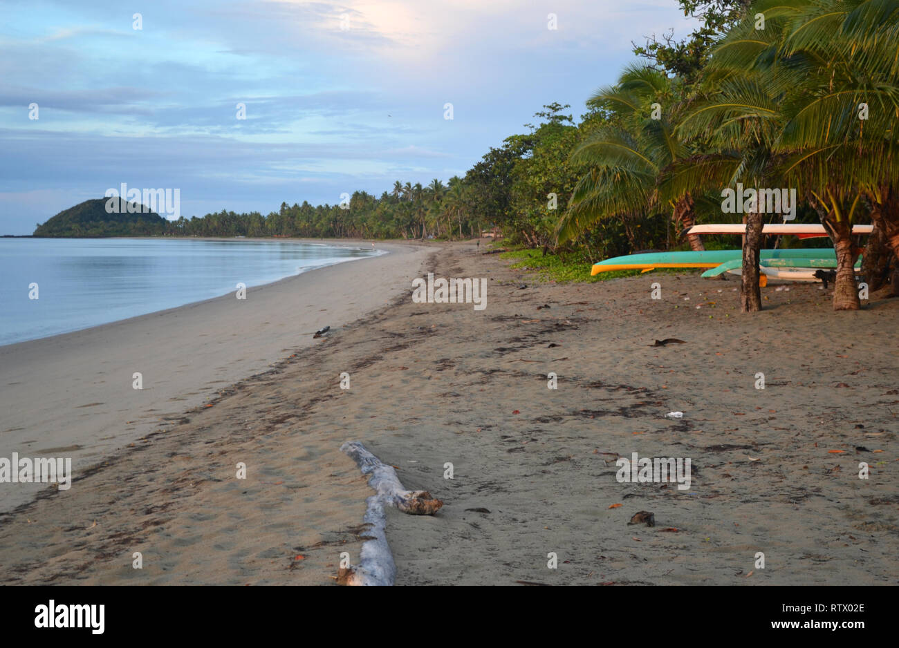 Sonnenaufgang am Pacific Harbour Beach, Viti Levu, Fidschi Stockfoto