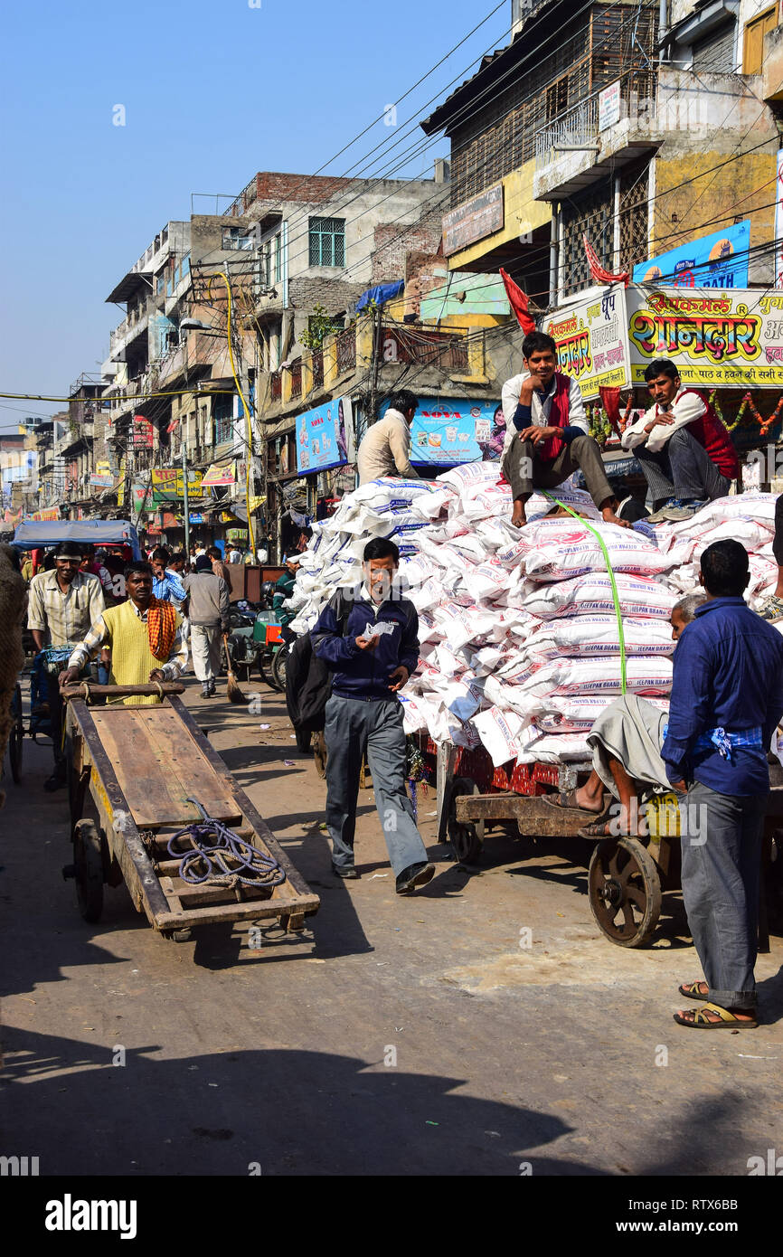 Khari Baoli, belebten Indischen Großhandel Spice Market, Old Delhi, Indien Stockfoto
