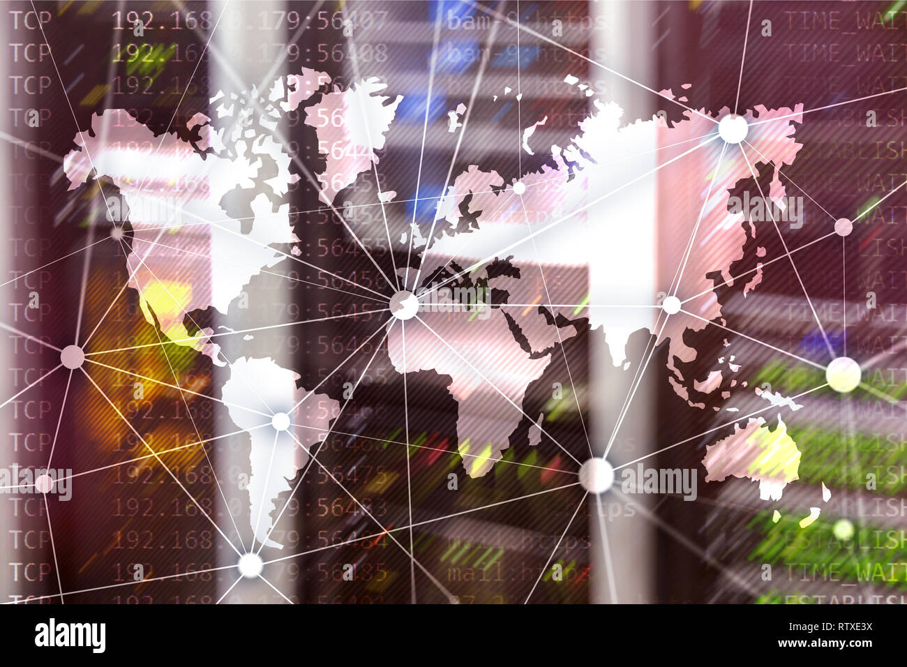 Weltkarte mit Kommunikation Netzwerk auf dem Server zimmer Hintergrund. Stockfoto