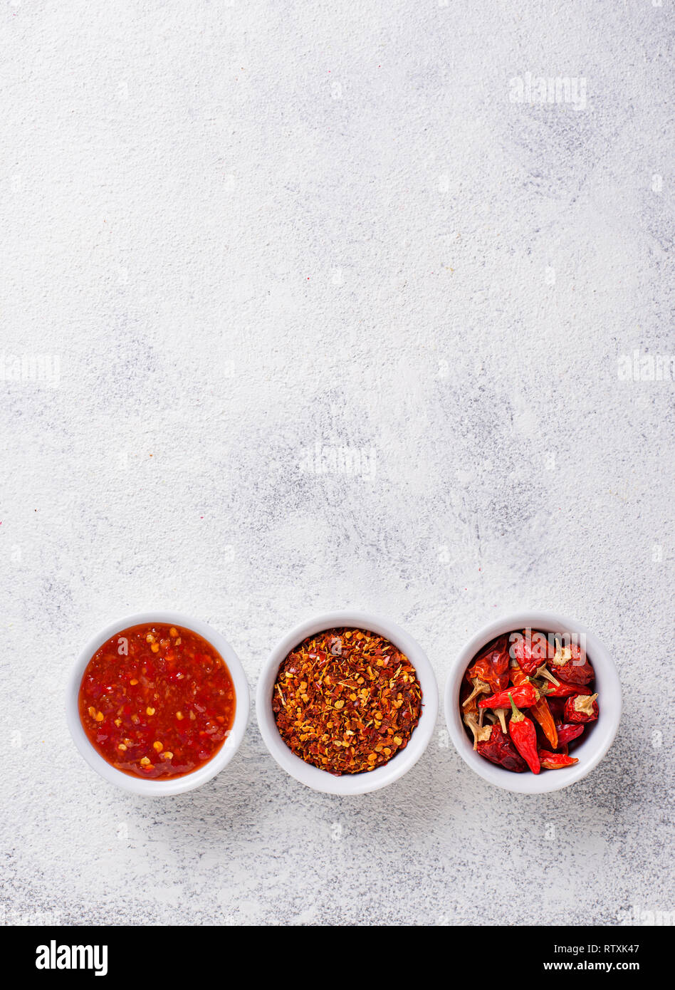 Chili Sauce mit getrockneten Paprika Stockfoto