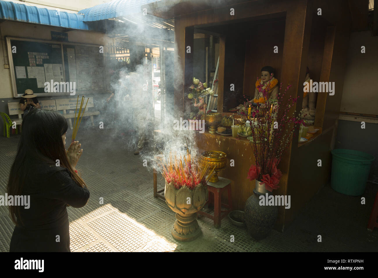 Buddhistische Ritual in Phnom Penh, Kambodscha Stockfoto