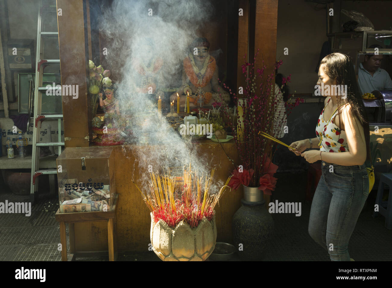 Buddhistische Ritual in Phnom Penh, Kambodscha Stockfoto