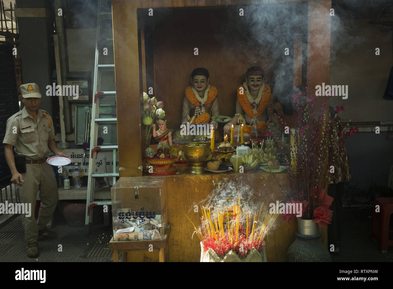 Buddhistische Ritual in Phnom Penh, Kambodscha Stockfoto