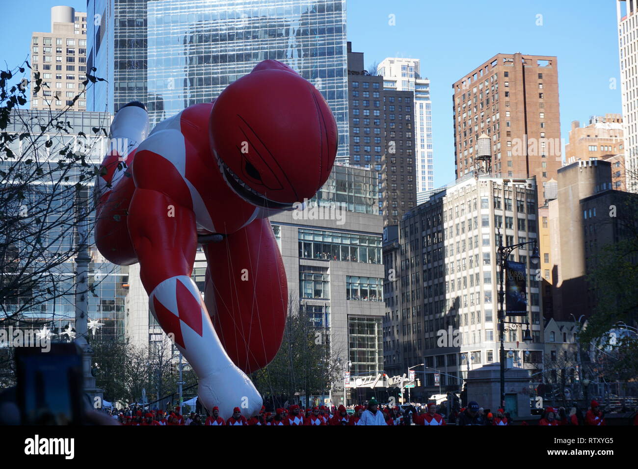 New York, USA - November 2018: jährliche Macys Thanksgiving Day Parade in New York City on November Power Ranger baloon Stockfoto