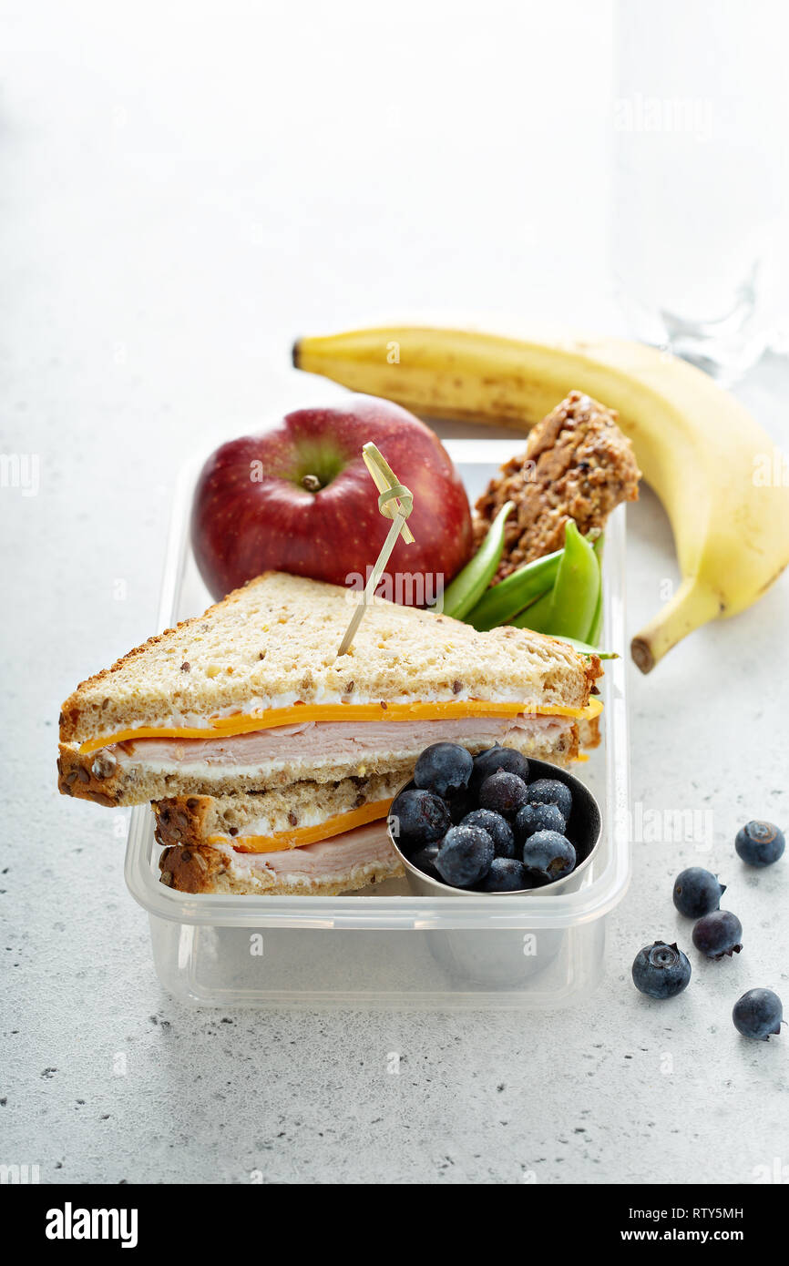 Gesundes und nahrhaftes Mittagessen, in der Schule oder bei der Arbeit, Frühstück oder Mittagessen zu gehen Stockfoto