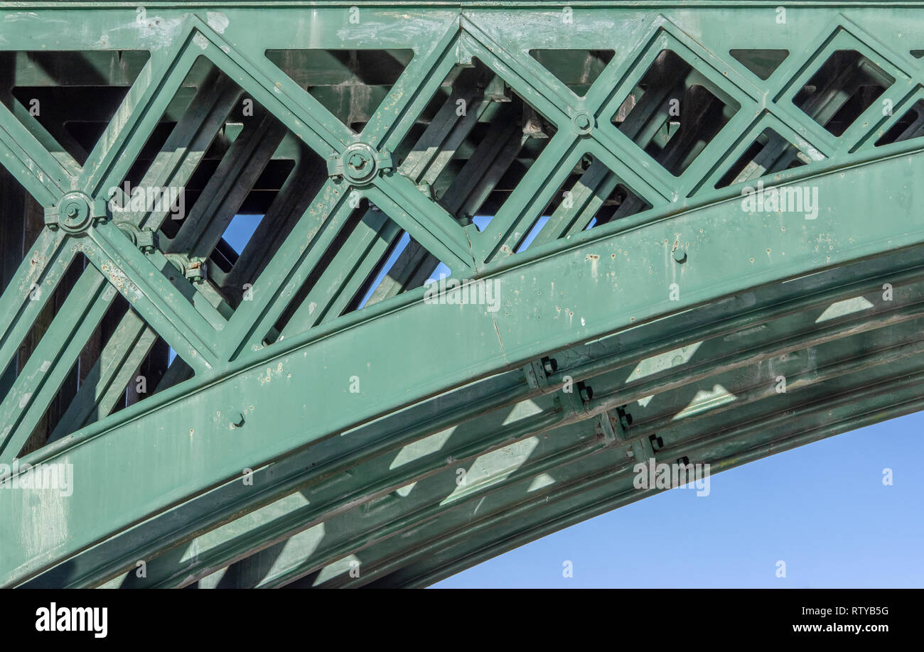 Abschnitt des Metal Bridge Struktur Stockfoto