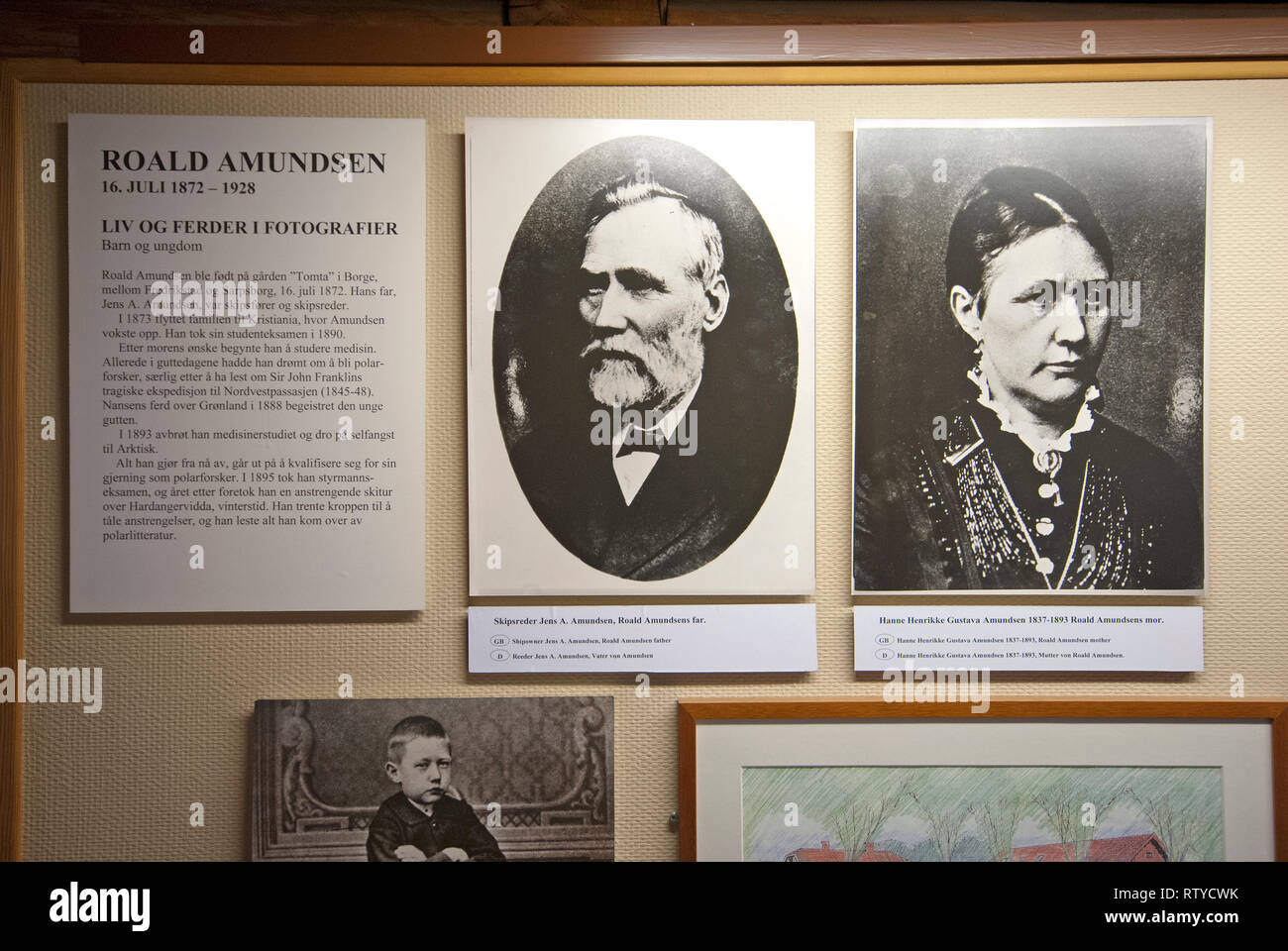 Alte s/w Foto der Eltern der norwegische Forscher Roald Amundsen (1872-1928), Polar Museum (Polarmuseet) in Tromsø, Troms County, Norwegen Stockfoto