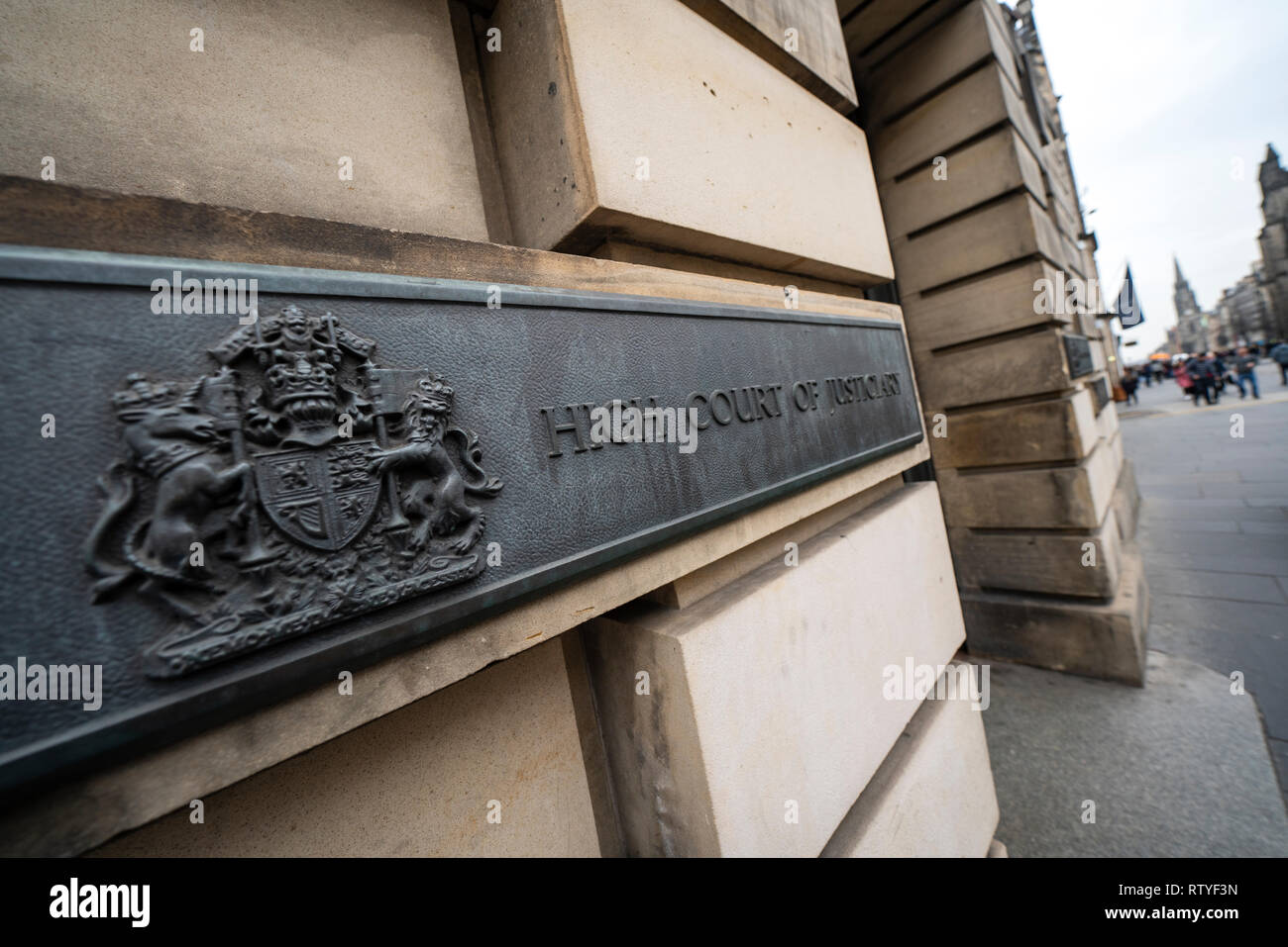 Außenansicht des High Court Gebäude auf der Royal Mile in Edinburgh, Schottland, Großbritannien Stockfoto