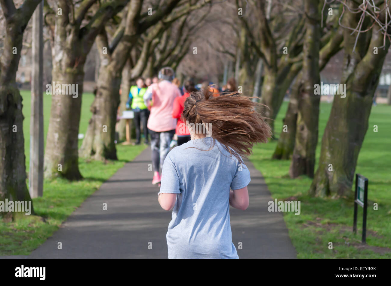Edinburgh, Schottland, Großbritannien. 3. März, 2019. Läufer in der Edinburgh City Marathon konkurrieren. Veranstaltungen gehören volle Marathon, Halbmarathon, 10 k, 5k und Relais. Credit: Skully/Alamy leben Nachrichten Stockfoto