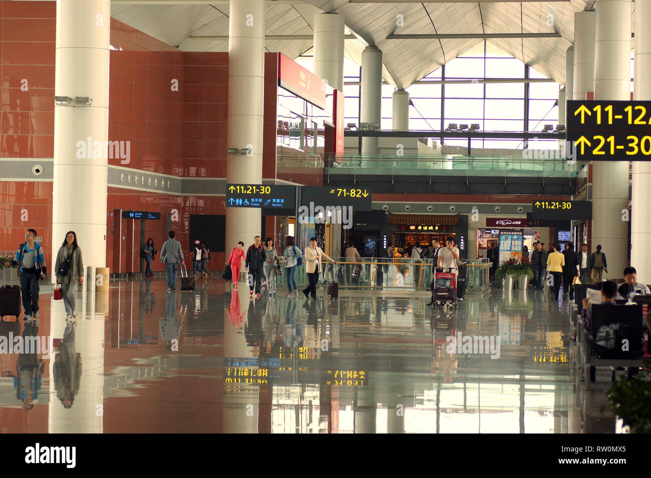 Shenyang Taoxian International Airport. Shenyang, Provinz Liaoning, Taoxian Verstiess, Hunnan District, China. April 26, 2014 Stockfoto