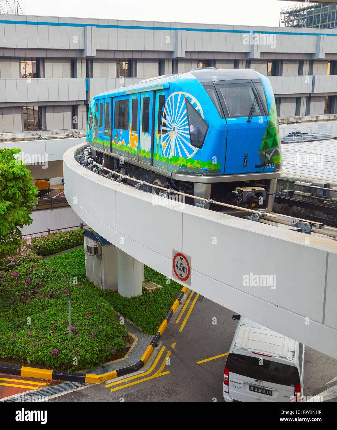 Singapur - 13. Januar 2017: Der Flughafen Changi Skytrain am Singapore Changi Airport in Singapur. Im Jahr 1990 eröffnet, es war das erste Auto-geführte System ich Stockfoto
