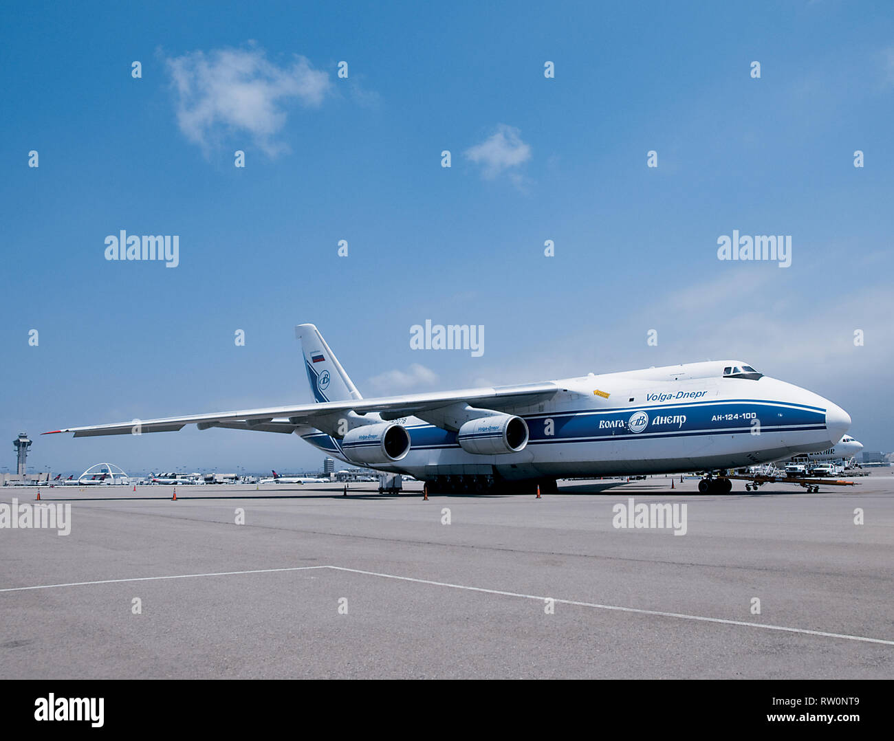 Volga-Dnepr Antonov AN-124 Heavy Lifter Flugzeuge Stockfoto