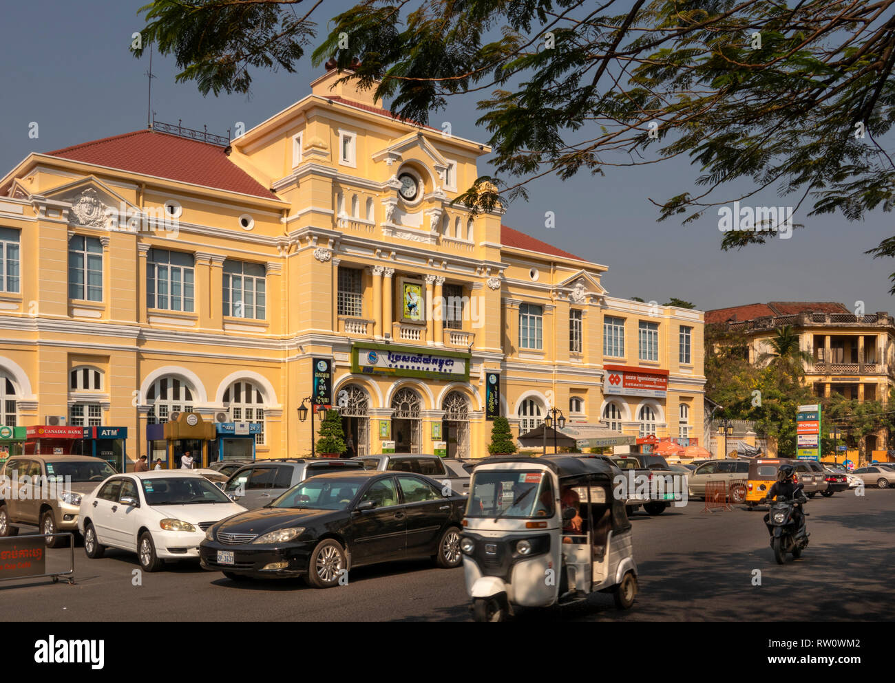 Kambodscha, Phnom Penh, Stadtzentrum, Street 13, alte französische Kolonialzeit Postgebäude Stockfoto