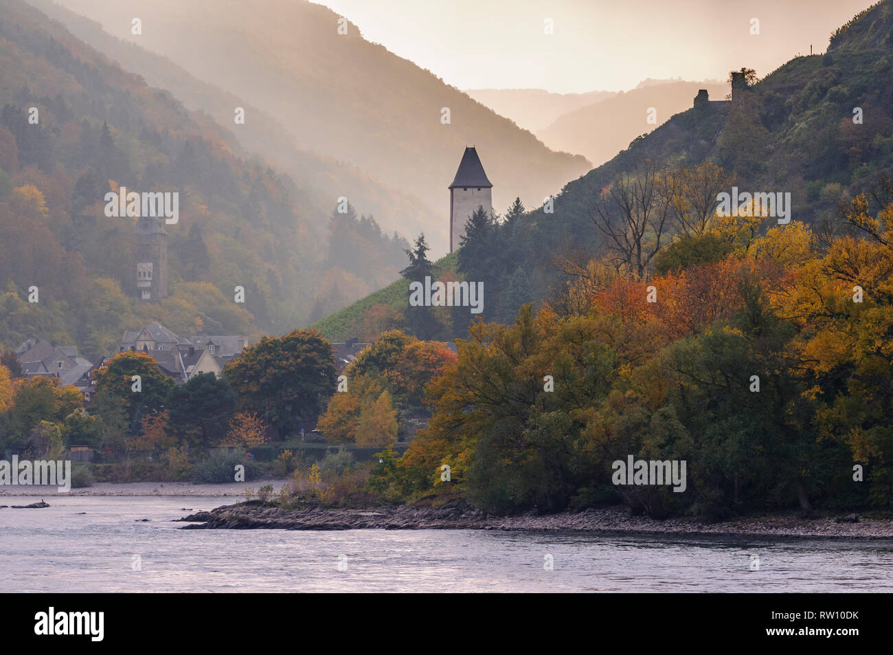 Rhein bei St. Goarshausen, Rheinland-Pfalz, Stockfoto