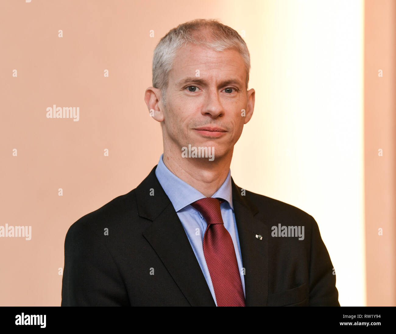 Berlin, Deutschland. 01 Mär, 2019. Franck Riester, französischer Minister für Kultur, wird auf einer Pressekonferenz in der Französischen Botschaft. Foto: Jens Kalaene/dpa-Zentralbild/dpa/Alamy leben Nachrichten Stockfoto