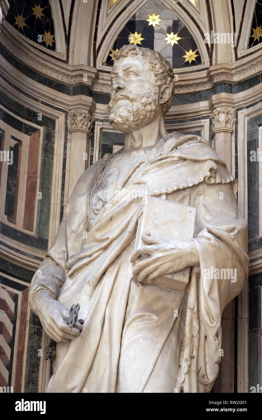 Der heilige Petrus von Filippo Brunelleschi, Orsanmichele Kirche in Florenz, Toskana, Italien Stockfoto