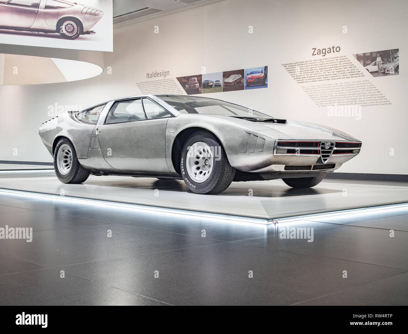 ARESE, ITALIEN - Februar 13, 2019: 1969 Alfa Romeo Iguana ItalDesign Giugiaro in das Alfa Romeo Museum (Museo Storico Alfa Romeo) Stockfoto