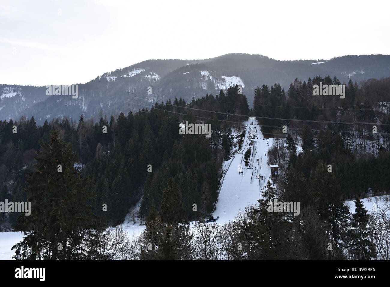 Kärnten, Österreich, Oberkrain, Slowenien, Italien, Dreiländereck, Ofen,  Absender, Sendemast, Radio Uno, Radio, UKW, Winter, Jahreszeit, Schnee,  Sport Stockfotografie - Alamy