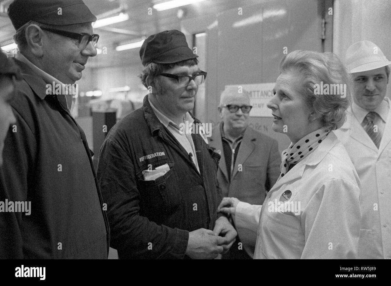 Margaret Thatcher den Wahlkampf für die Bundestagswahl 1979 in Northampton. Besuch der Telfers sandwich Factory. 1970 S HOMER SYKES Stockfoto