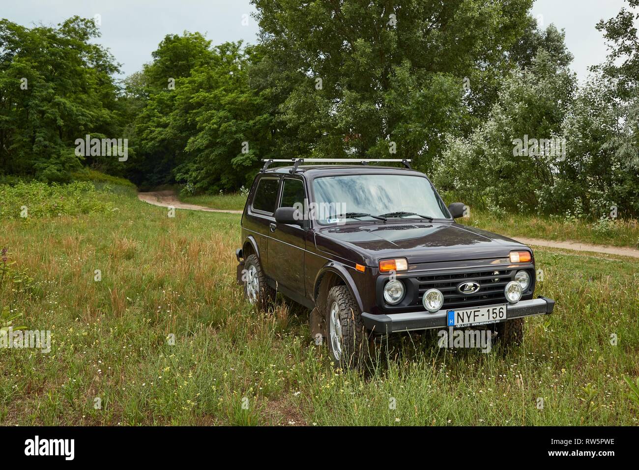 Car lada -Fotos und -Bildmaterial in hoher Auflösung – Alamy