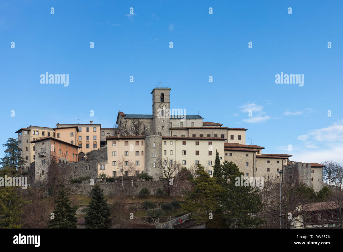 Das Heiligtum von castelmonte (Santuario della Beata Vergine di Castelmonte) in der Nähe von Cividale del Friuli, Friaul Julisch Venetien, Italien Stockfoto