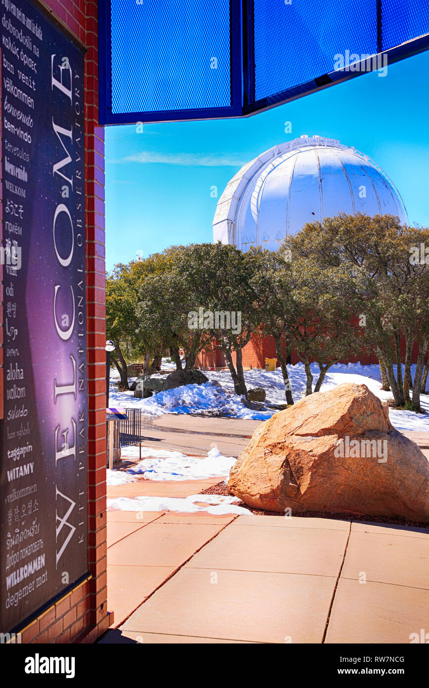 Poster auf der Wand des Besucherzentrum am Kitt Peak National Observatory, Arizona Willkommen Stockfoto