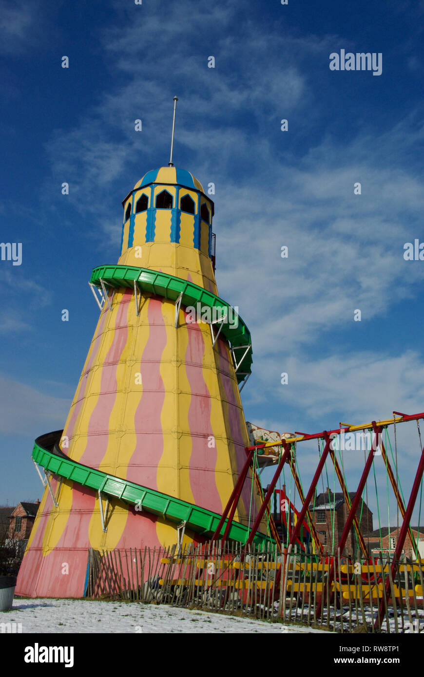 Alte Helter Skelter im Messegelände in den 1930er Jahren an das Black Country Living Museum, West Midlands, Großbritannien Stockfoto