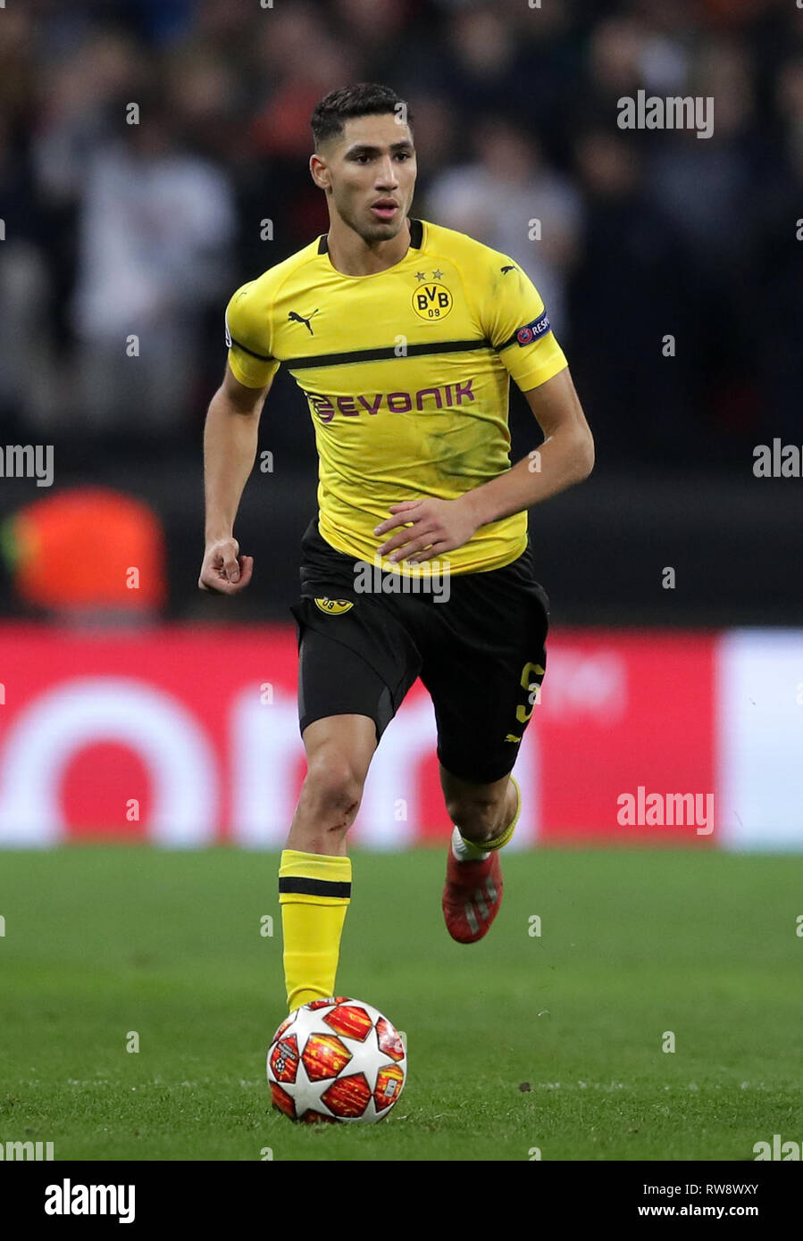 Borussia Dortmund Achraf Hakimi Stockfotografie Alamy