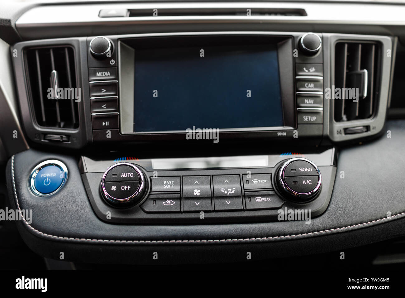 Luxus prestige Auto Interieur, Armaturenbrett, Lenkrad. Stockfoto