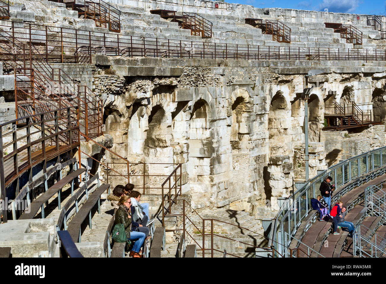 Details der Alten Römischen Amphitheater in Nimes, Frankreich Stockfoto