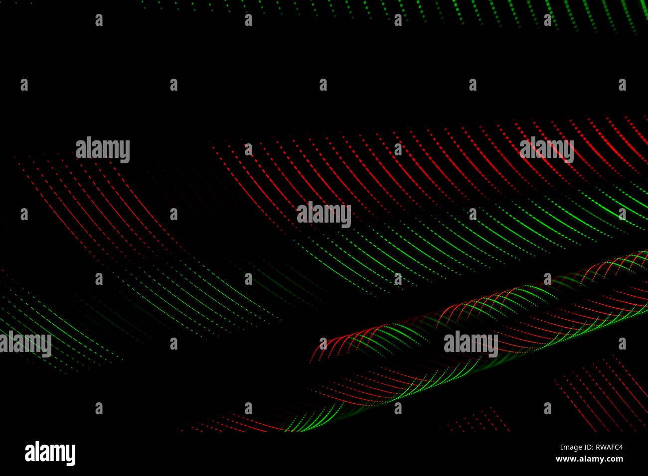 Abstrakte Linien der hellen Farben durch zahlreiche Punkte gemeinsam gebildet. Abstrakte Kunst auf schwarzem Hintergrund. Ressource für Designer. Futuristische Technologie co Stockfoto