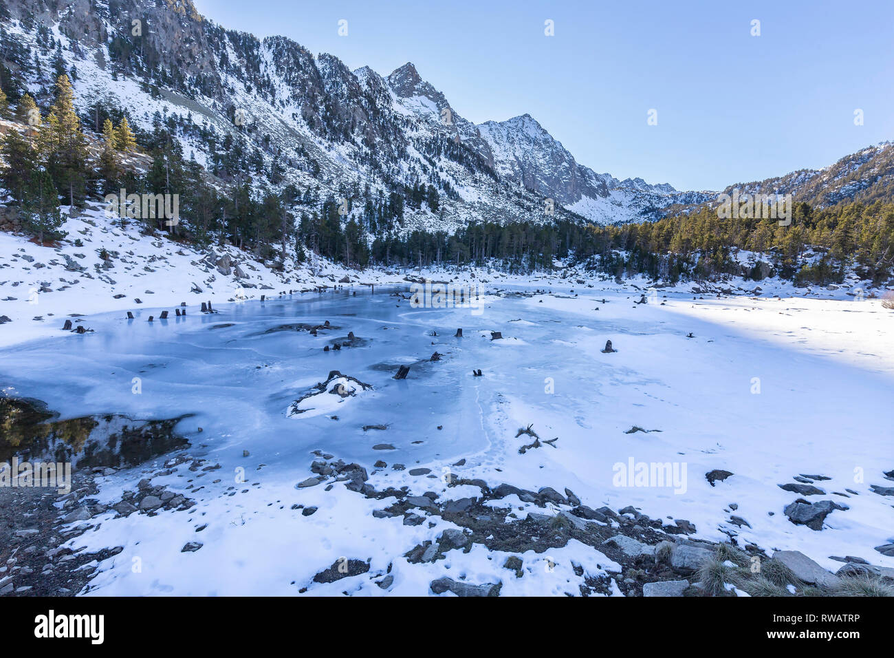 'Estany de Lladres", Nationalpark Aigüestortes i Estany de Sant Maurici, Lérida, Katalonien, Spanien Stockfoto