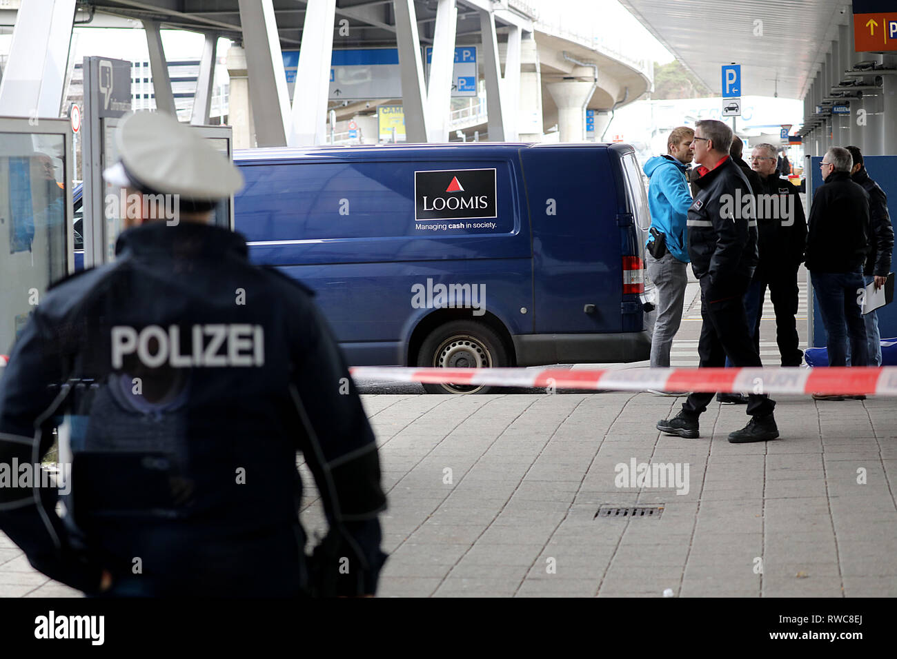 06 Marz 2019 Nordrhein Westfalen Koln Polizeiliche Ermittler