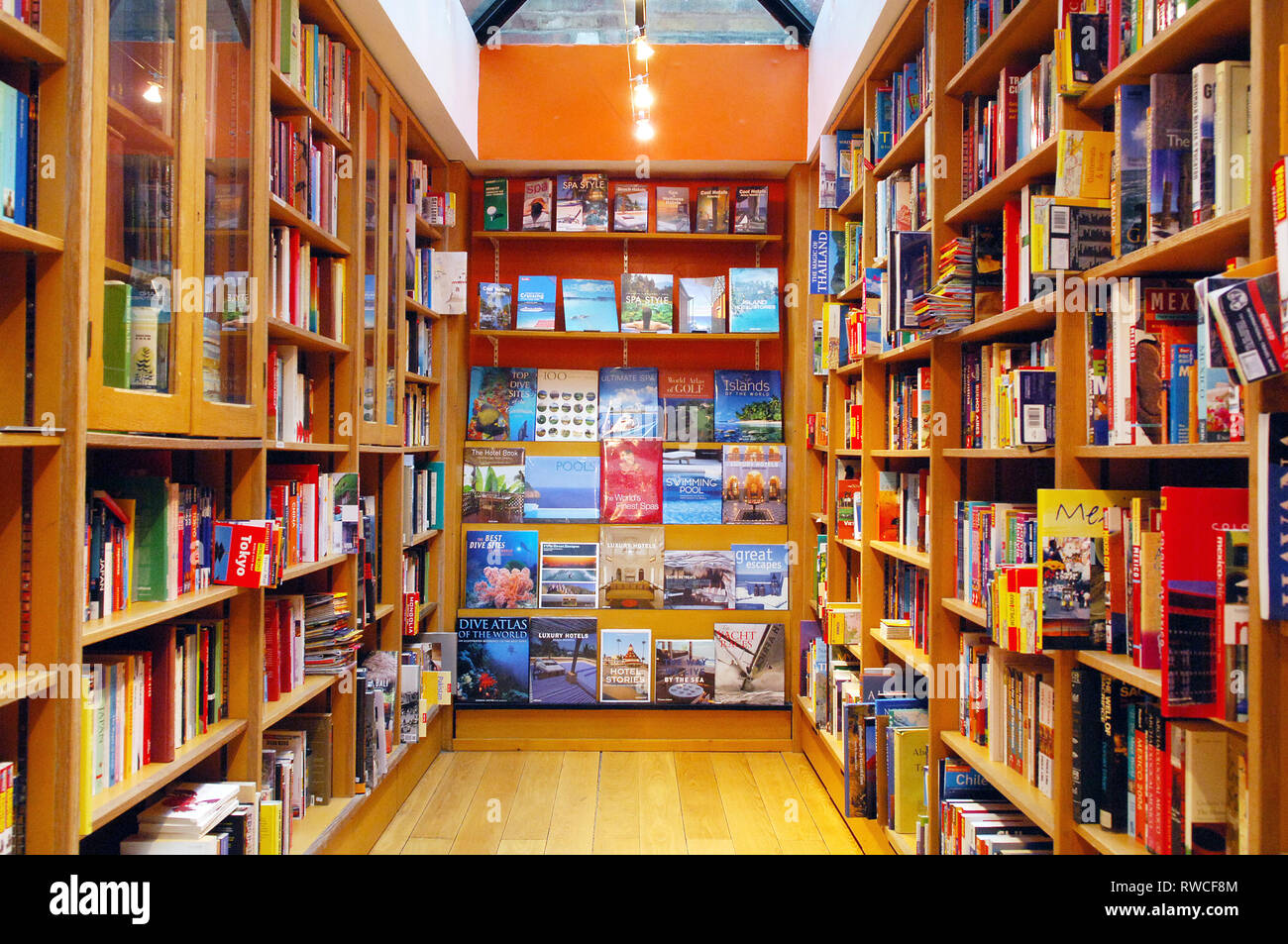 Bücher für den Verkauf in den Travel Book Company, Notting Hill Stockfoto