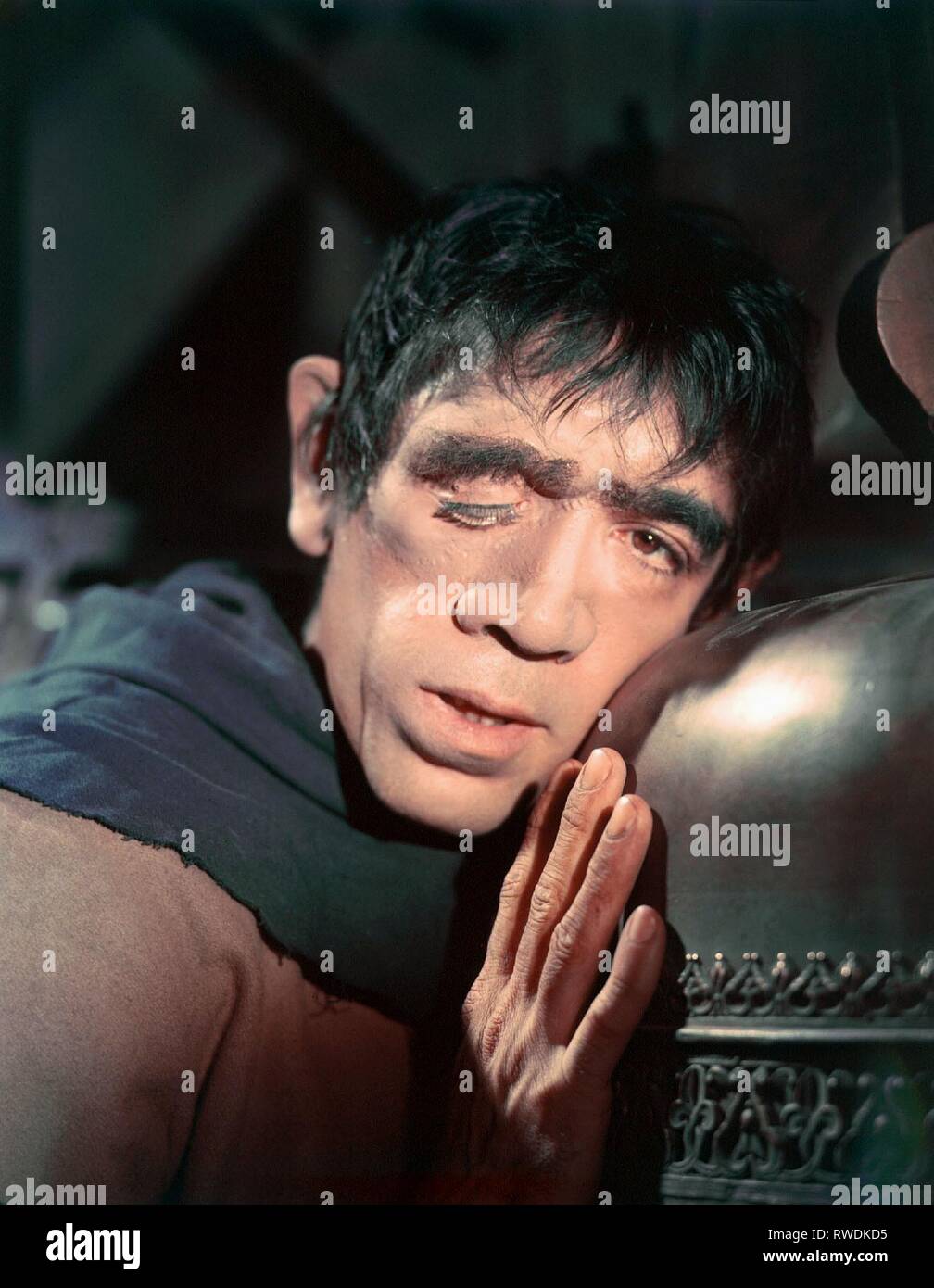 ANTHONY QUINN, Glöckner von Notre Dame, 1956 Stockfoto